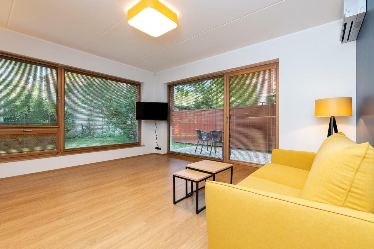 Self-Check-In 2 Bedroom Apartment With A Terrace And Free Parking Tallinn Exteriér fotografie
