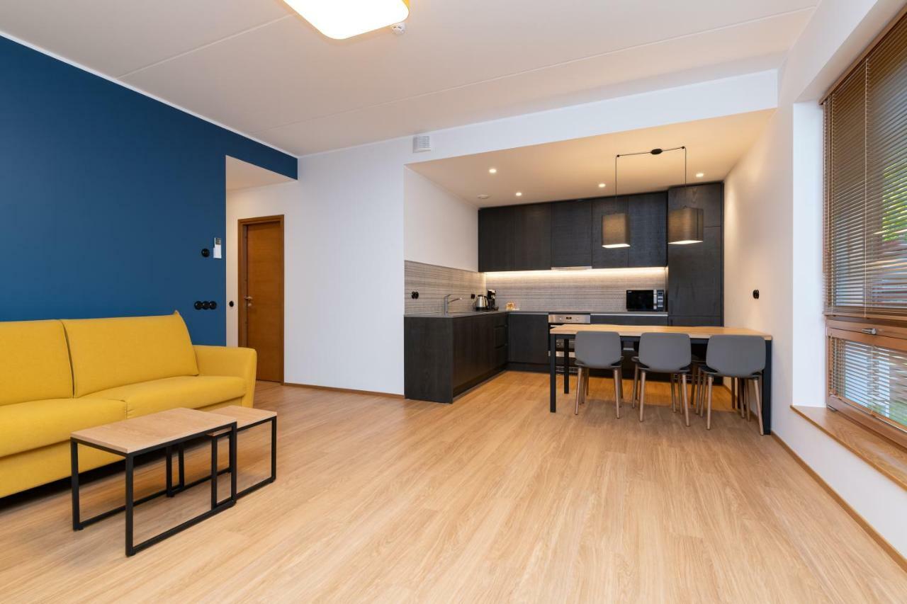Self-Check-In 2 Bedroom Apartment With A Terrace And Free Parking Tallinn Exteriér fotografie