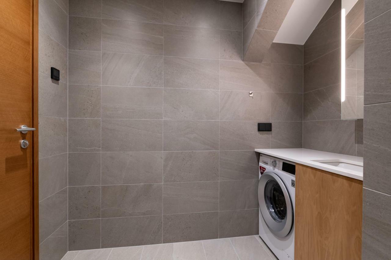 Self-Check-In 2 Bedroom Apartment With A Terrace And Free Parking Tallinn Exteriér fotografie